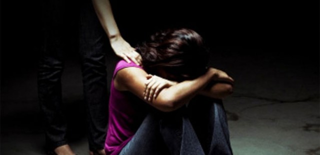 Βόλος: 16χρονη κατήγγειλε τον πατέρα της για βιασμό – Το δικαστήριο επιφυλάχθηκε να βγάλει απόφαση